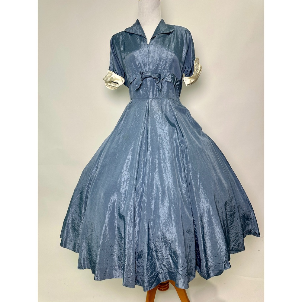 Vintage 1950s Leslie Fay Blue Satin Fit Flare Dress Pearl Cuffs Pockets 50s - Picture 3 of 11
